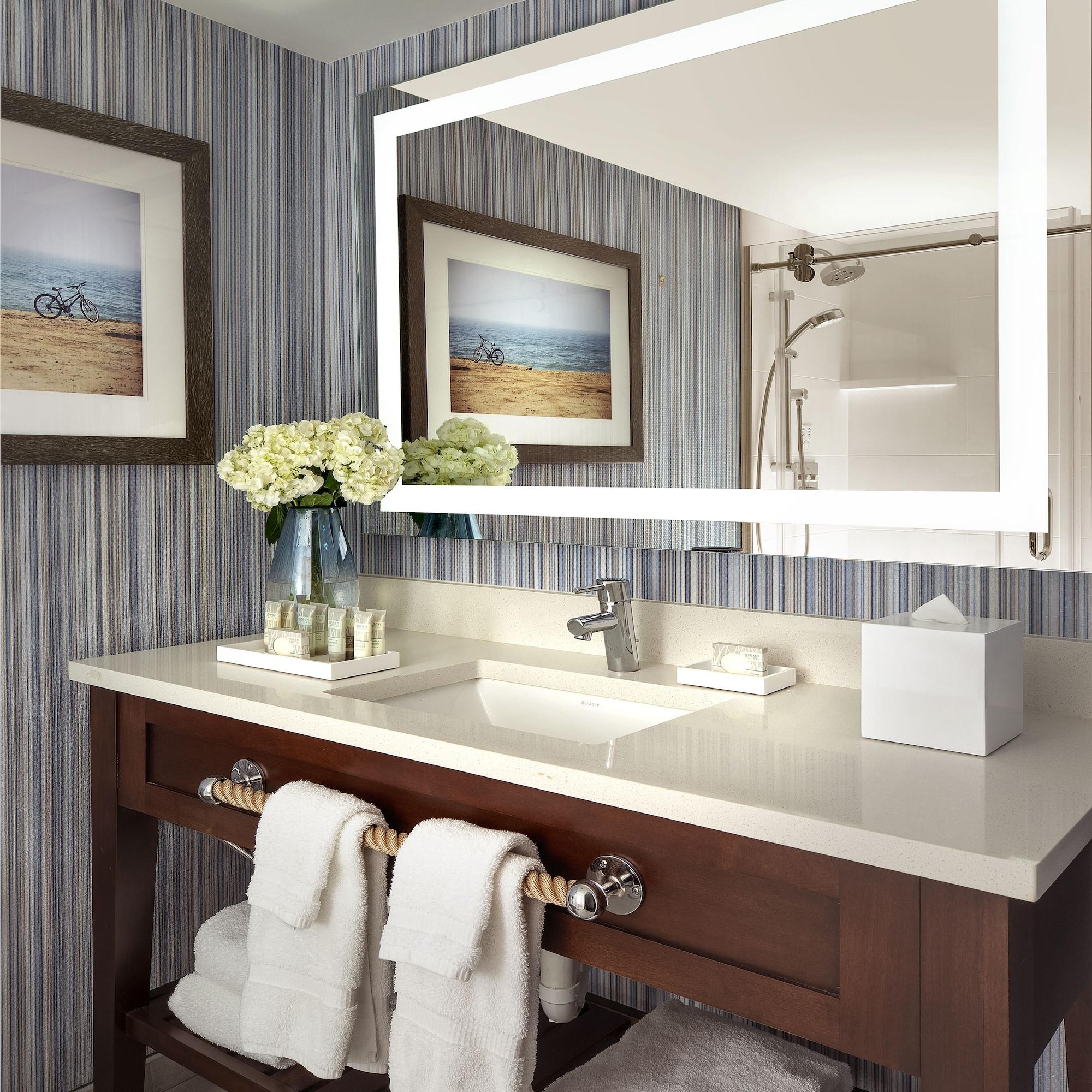 Resort Nantasket Hull